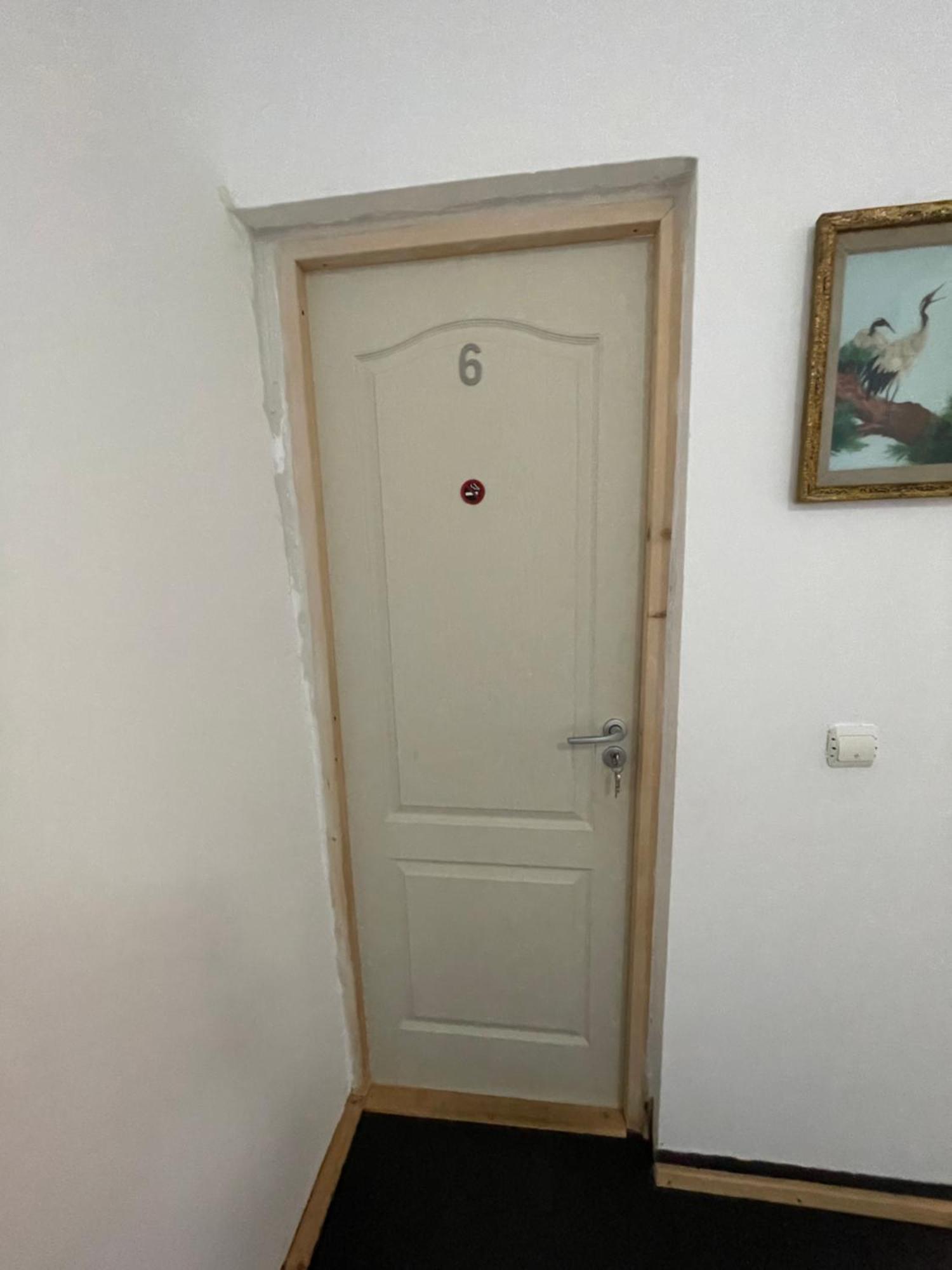 Casa Trandafirilor Hotel Тулча Екстериор снимка