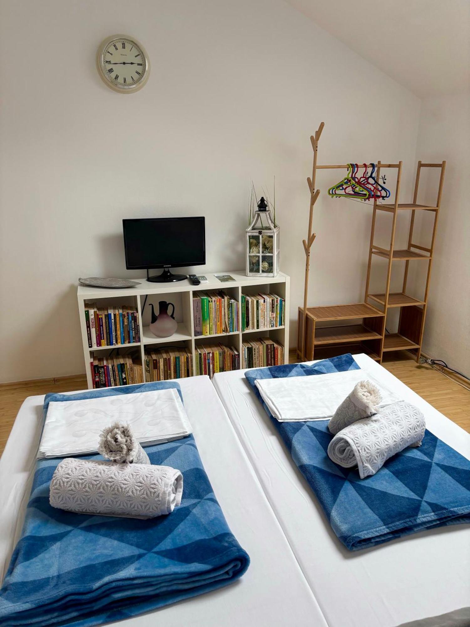 Casa Trandafirilor Hotel Тулча Екстериор снимка